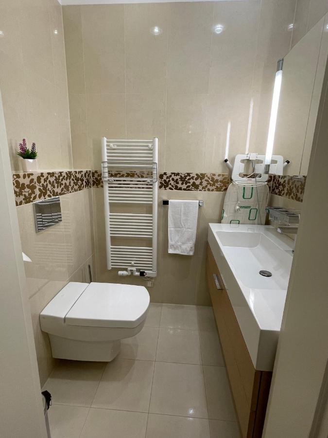 Apartma Premium Karlsbad Exteriör bild